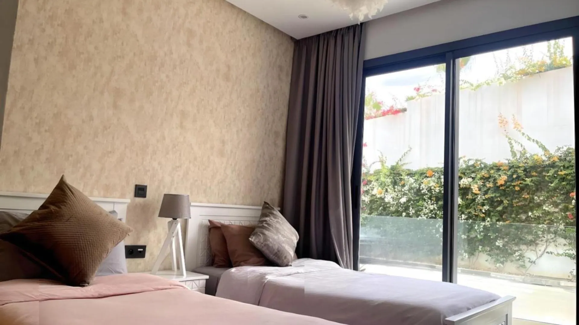 2 Bedrooms With Huge Terrace Access To The Pool Agadir